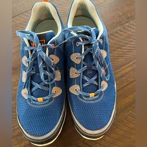 Ahnu Sugarpine Waterproof Hiking Trail Shoes Women's size 10